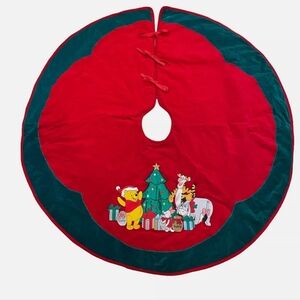 Vintage Disney Winnie The Pooh tree skirt.